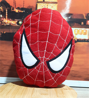 Spider-Man Örümcek Adam Pelüş Maske Yastık KARAKTER FİGÜR YASTIK
