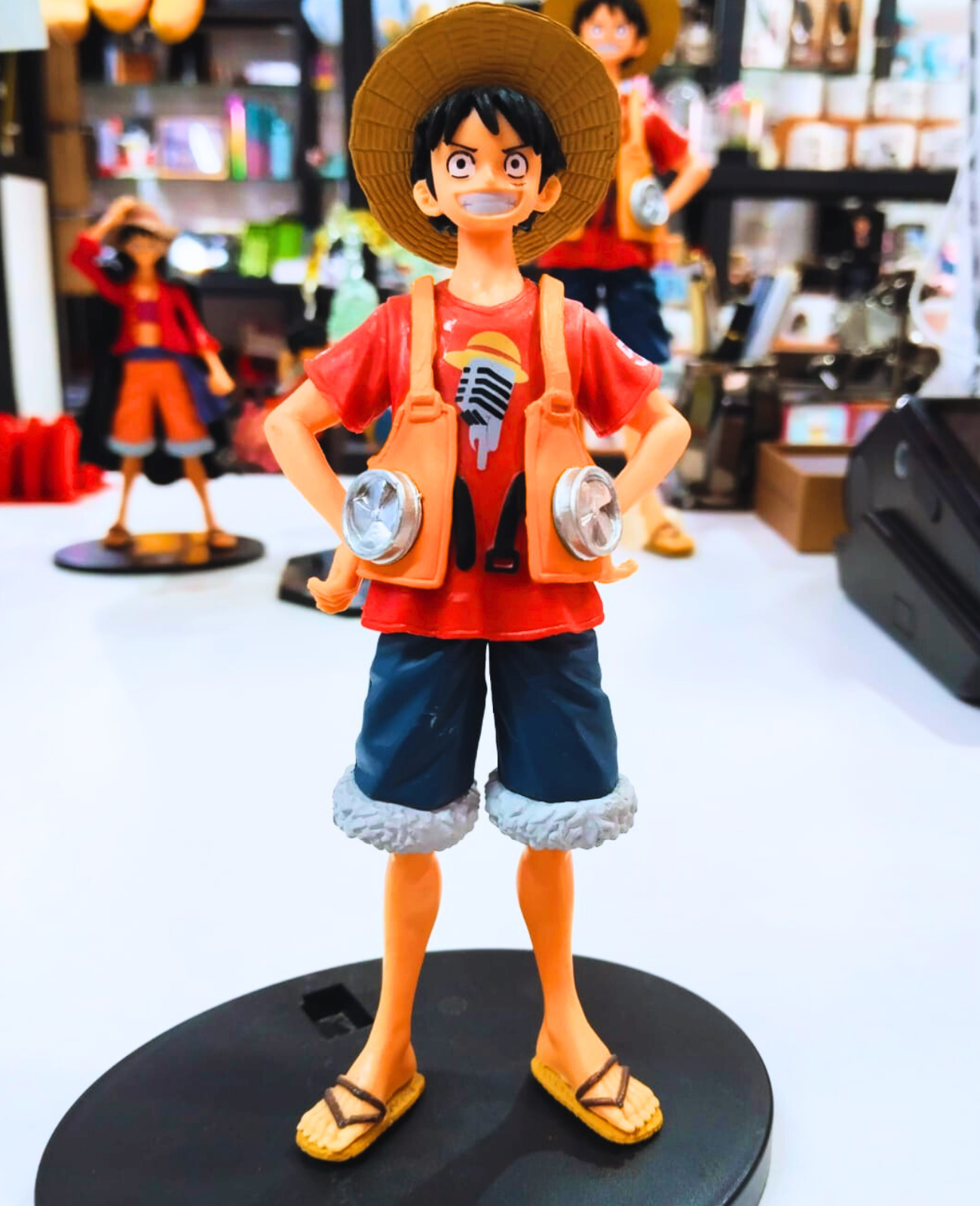 Luffy Karakter Figürü 16cm - Seyyah Yelekli. One Piece Figür KARAKTER FİGÜR