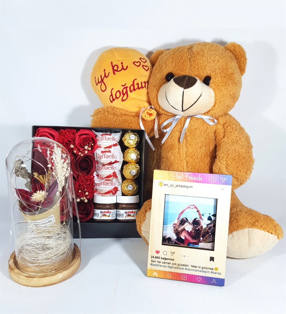 Kişiye Özel Best Friends İyi Ki Doğdun İnstagram Çerçeve Işıklı Gül Fanus Çikolata Seti Hediye Setleri