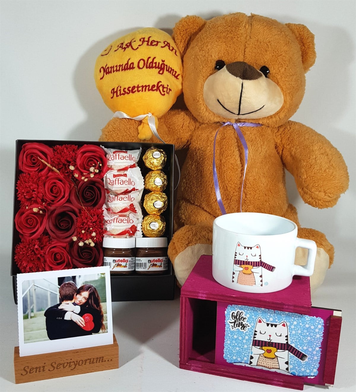 Sevgiliye Hediye Kişiye Özel Seni Seviyorum Fotoğraflı Kutulu Kedi Kupa Ferrero Çikolata Hediye Setleri