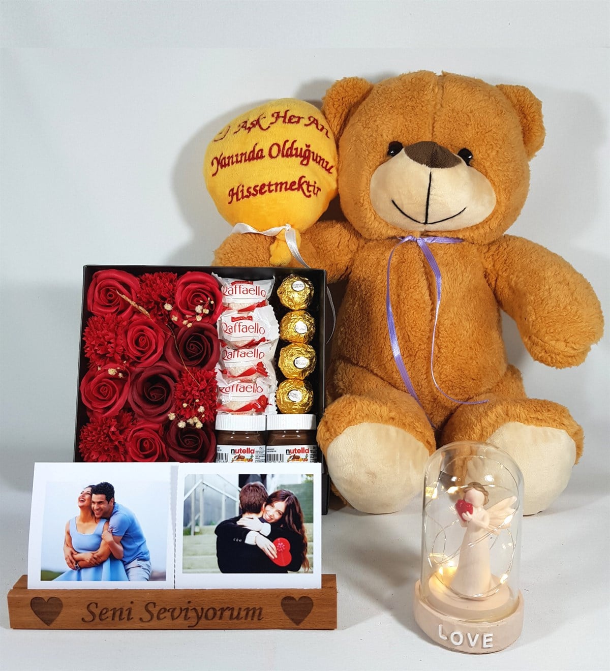 Kişiye Özel Sevgiliye Hediye 2 Adet Fotoğraflı Işıklı Şans Meleği Ferrero Çikolata Hediye Set Hediye Setleri