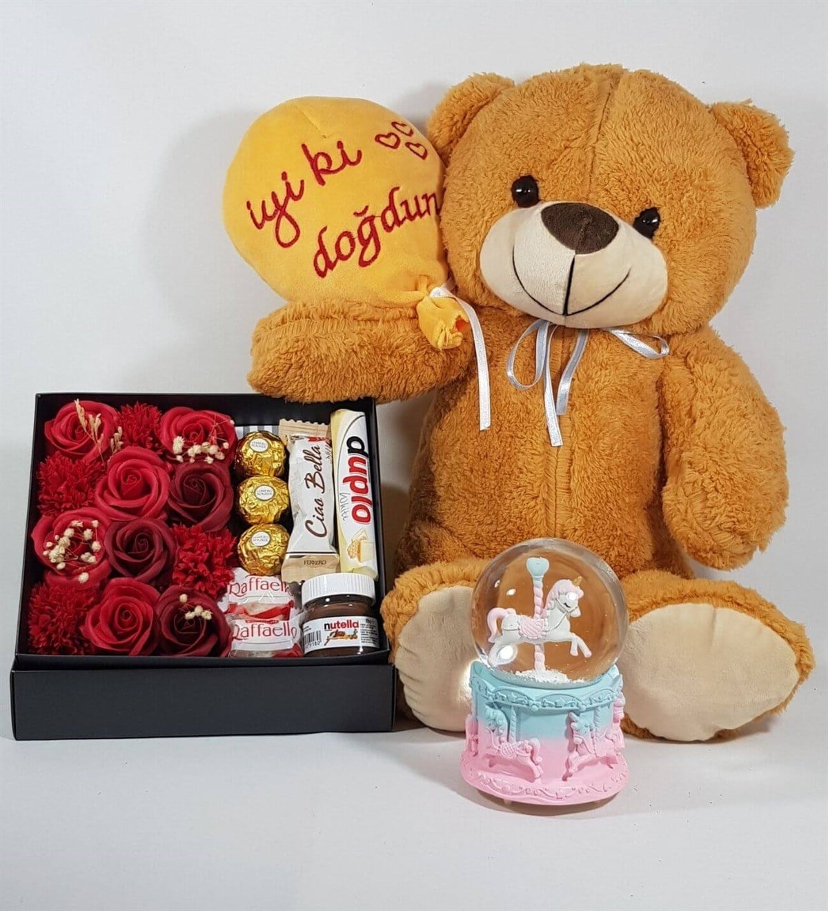 Doğum Günü Hediyesi Gül Kutusu Ferrero Çikolata İyiki Doğdun Ayıcık Unicorn Küre HEDİYE