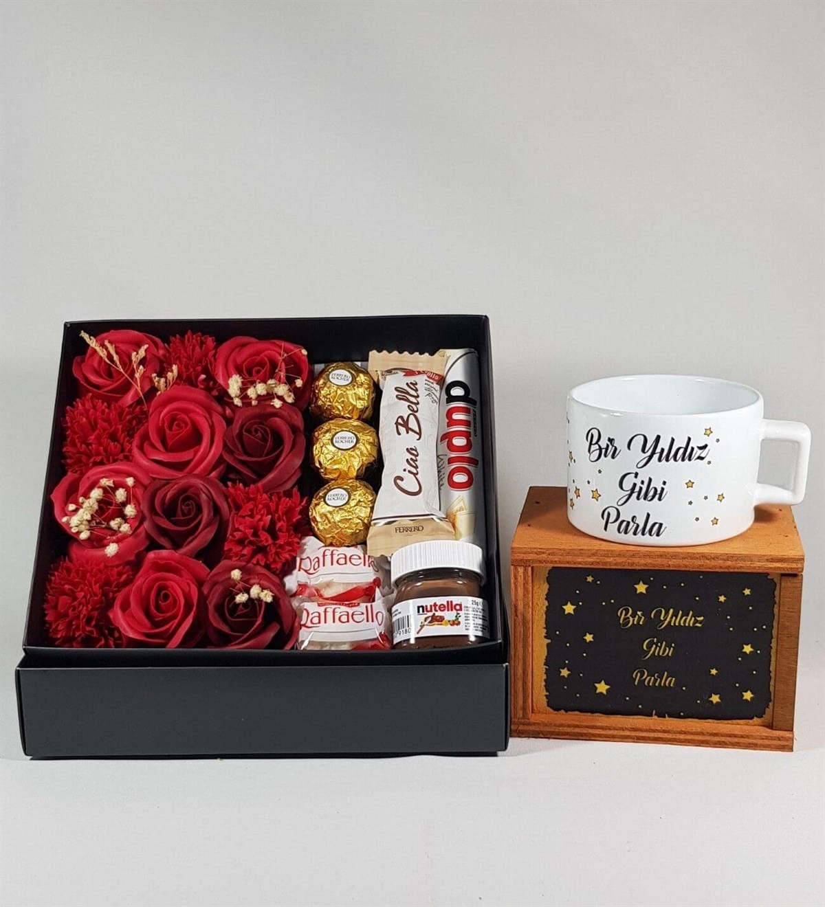 Yeni İş Hediyesi Gül Kutusunda Ferrero Çikolata Yıldız Gibi Parla Kutulu Kupa Set HEDİYE