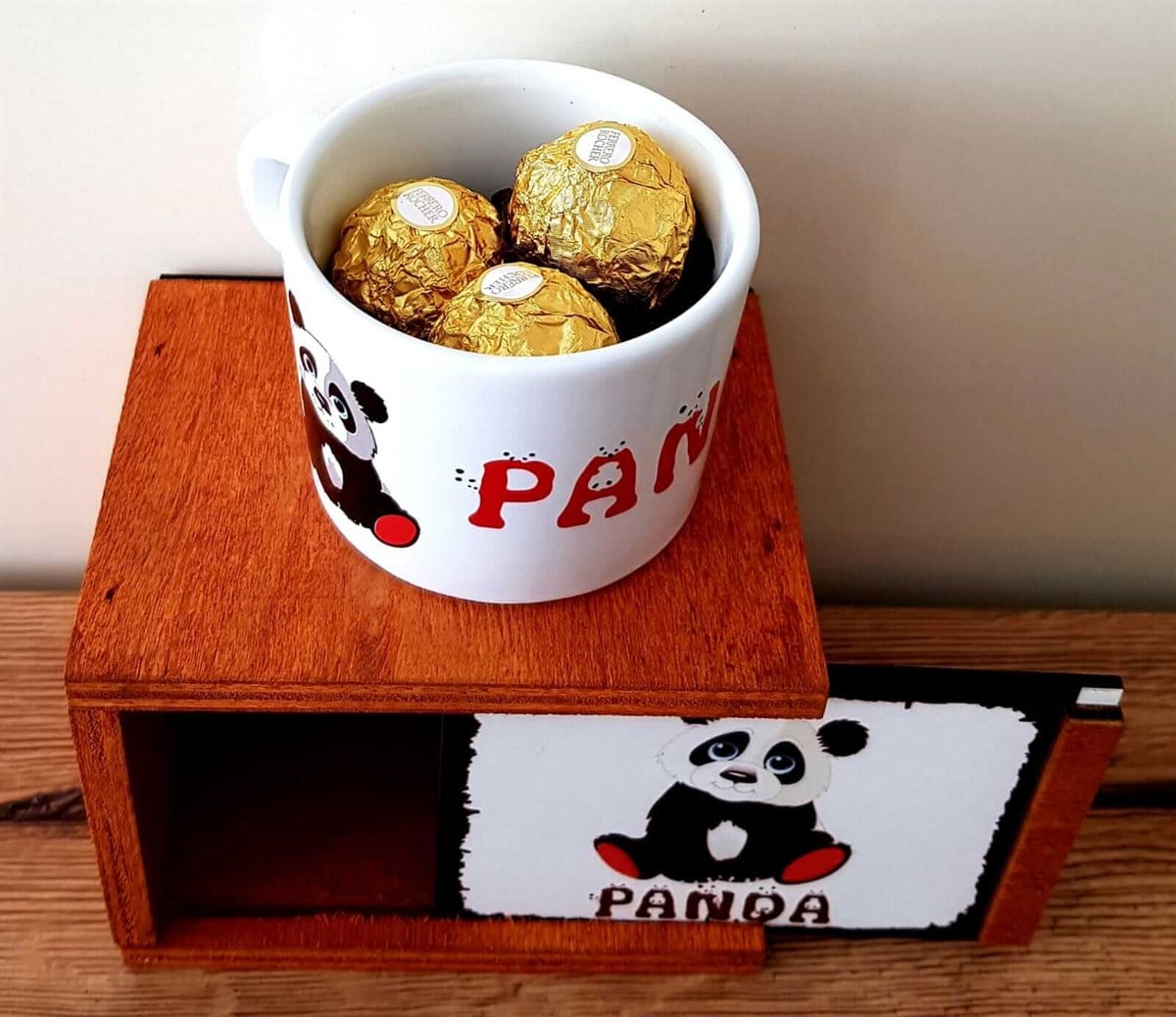 Rocher Çikolata Ve Panda Kutulu Kahve  Kupası  Hediye Seti HEDİYE