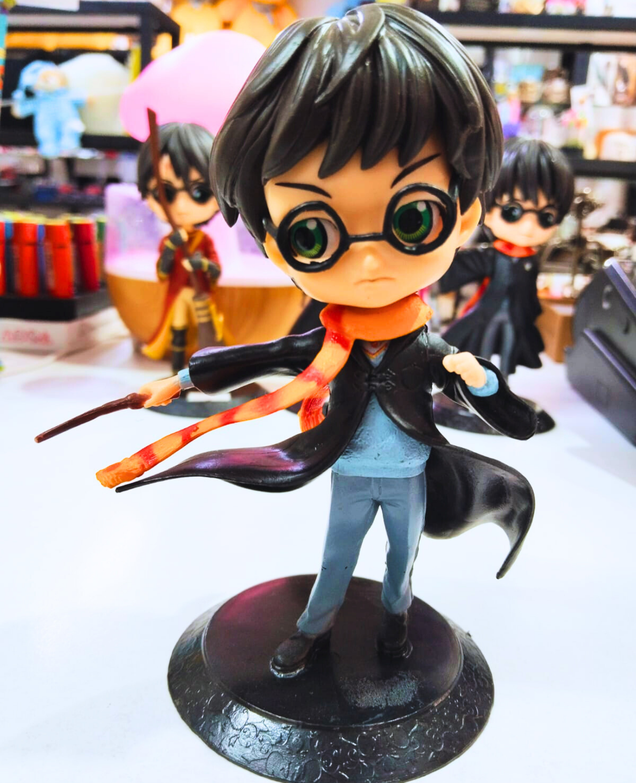 Harry Potter Macera Figürü: Sihirli Asasıyla Her Zorluğa Hazır! HARRY POTER FİGÜR