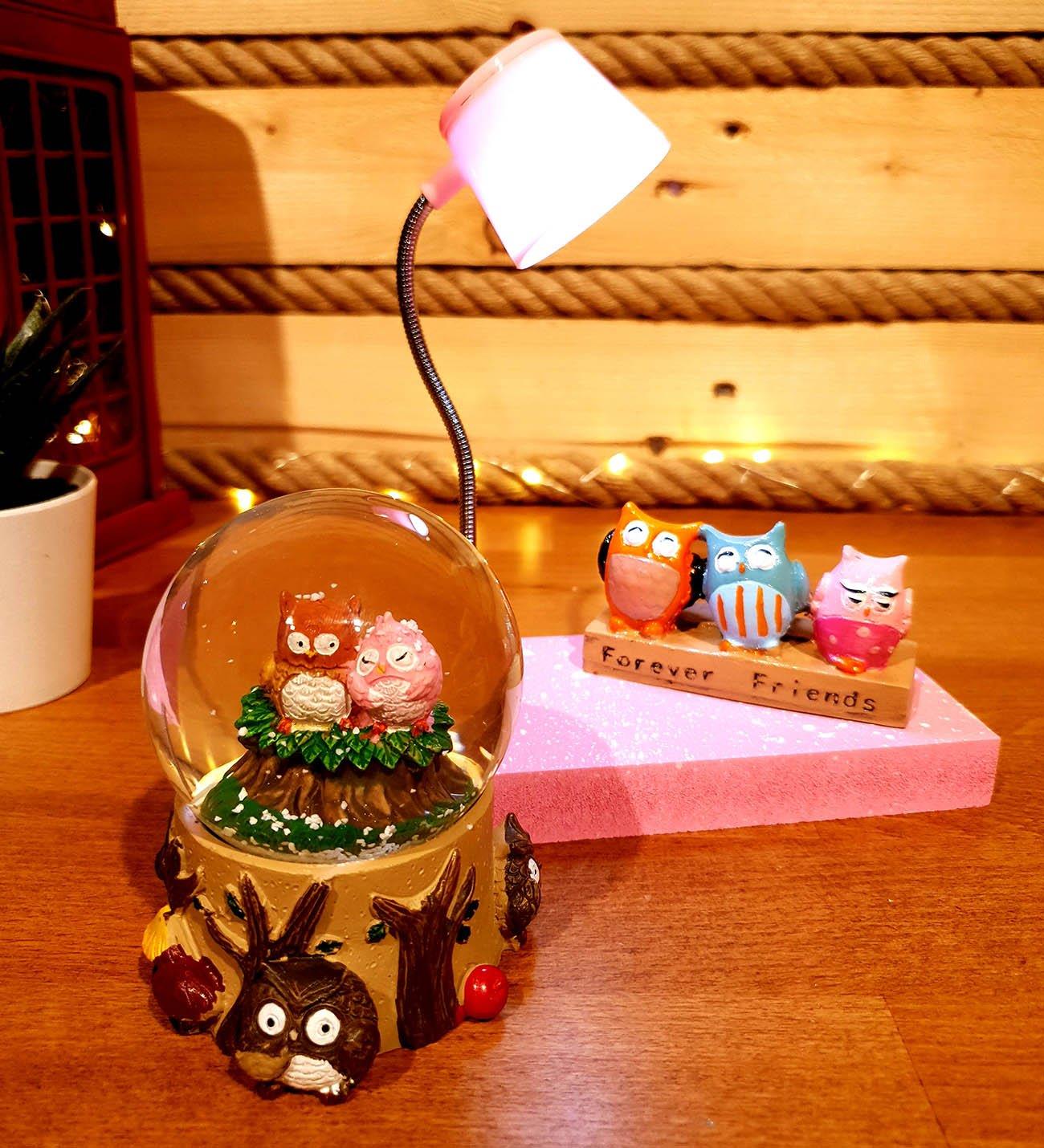 Best Friends Renk Değitiren Kar Küresi Ve Masa Lambası Arkadaşa Hediye BANYO GURUBU