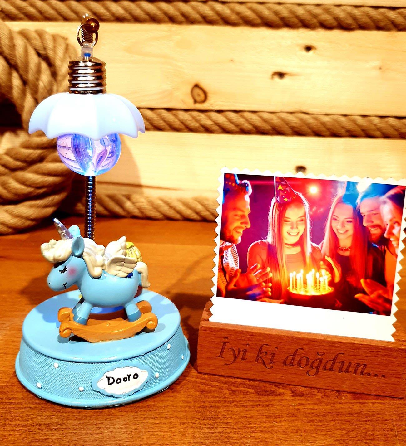 Kişiye Özel Fotoğraflı Unicorn Masa Lambalı Doğum Günü Hediyesi BANYO GURUBU
