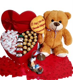 Sevgiliye Hediye Kalp Kutu Karışık Çikolata Aşık Ayıcık Aşık Kamp Ateşi Altında HEDİYE