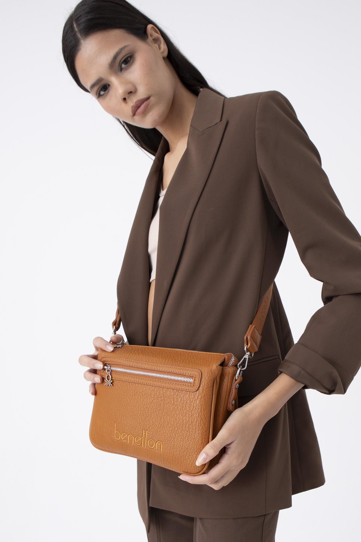 Benetton 1480 Kadın Deri Çapraz Çanta Camel