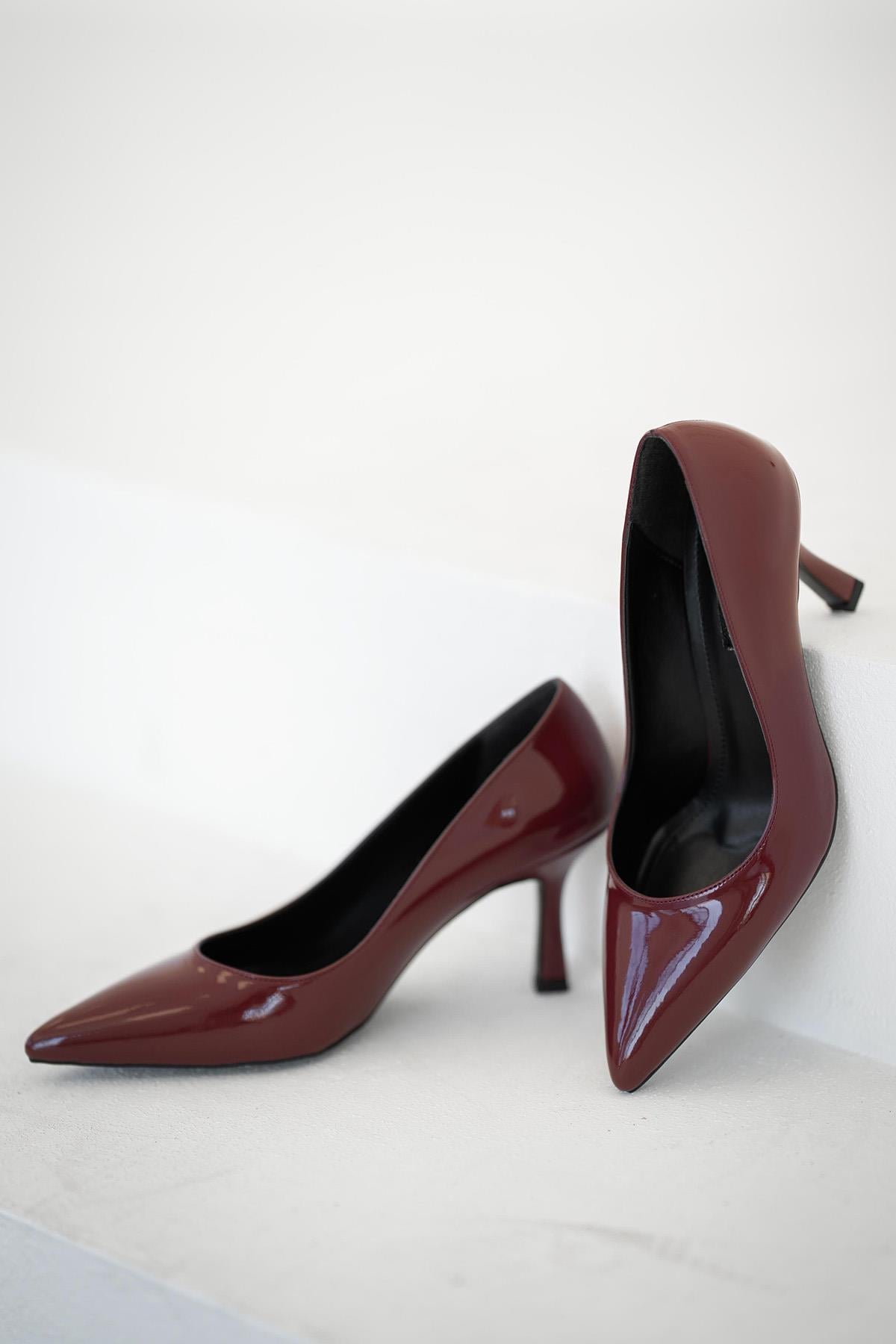 Monat İnce Topuklu Rugan Stiletto Bordo