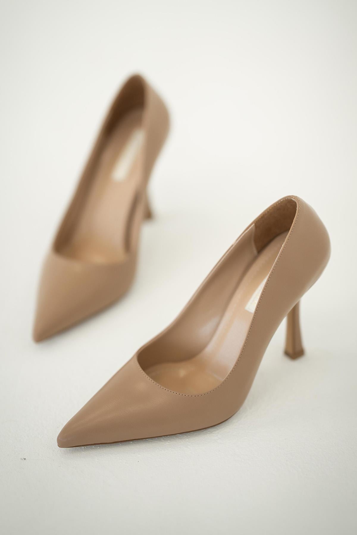 Nell İnce Topuklu Deri Stiletto Vizon