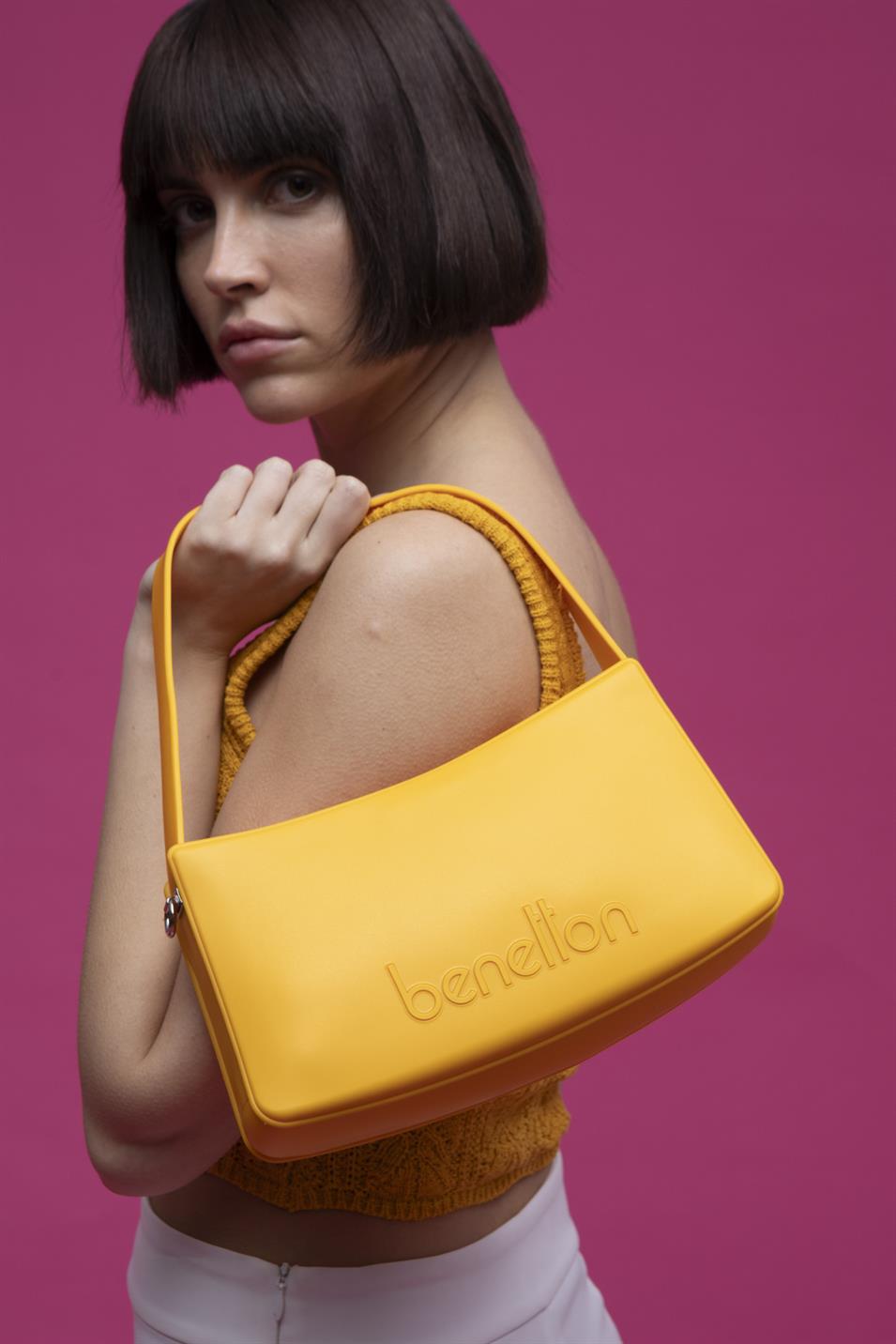 Benetton 1467 Kadın Plastik Kol Çantası Sarı