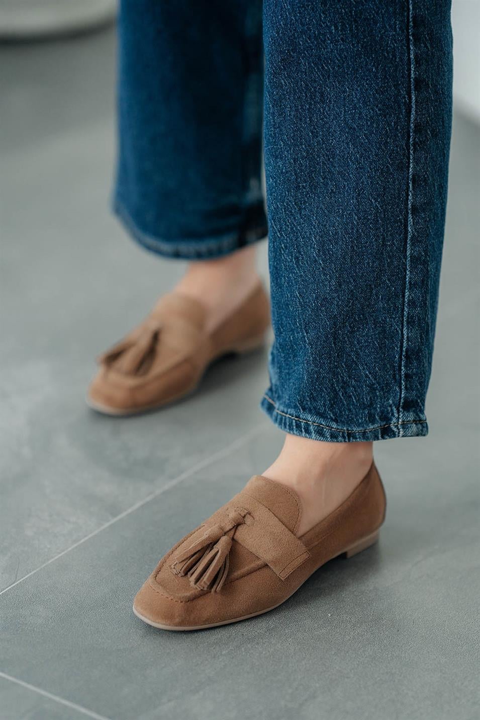 Holly Kadın Püsküllü Hakiki Süet Deri Loafer Ayakkabı Camel