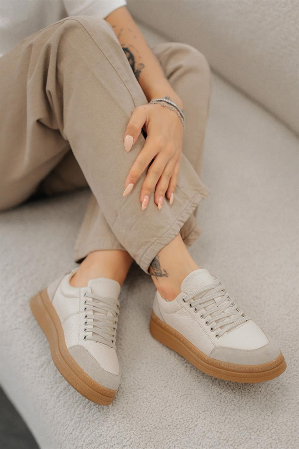 Monar Kadın Bağcıklı Hakiki Deri Sneakers Bej