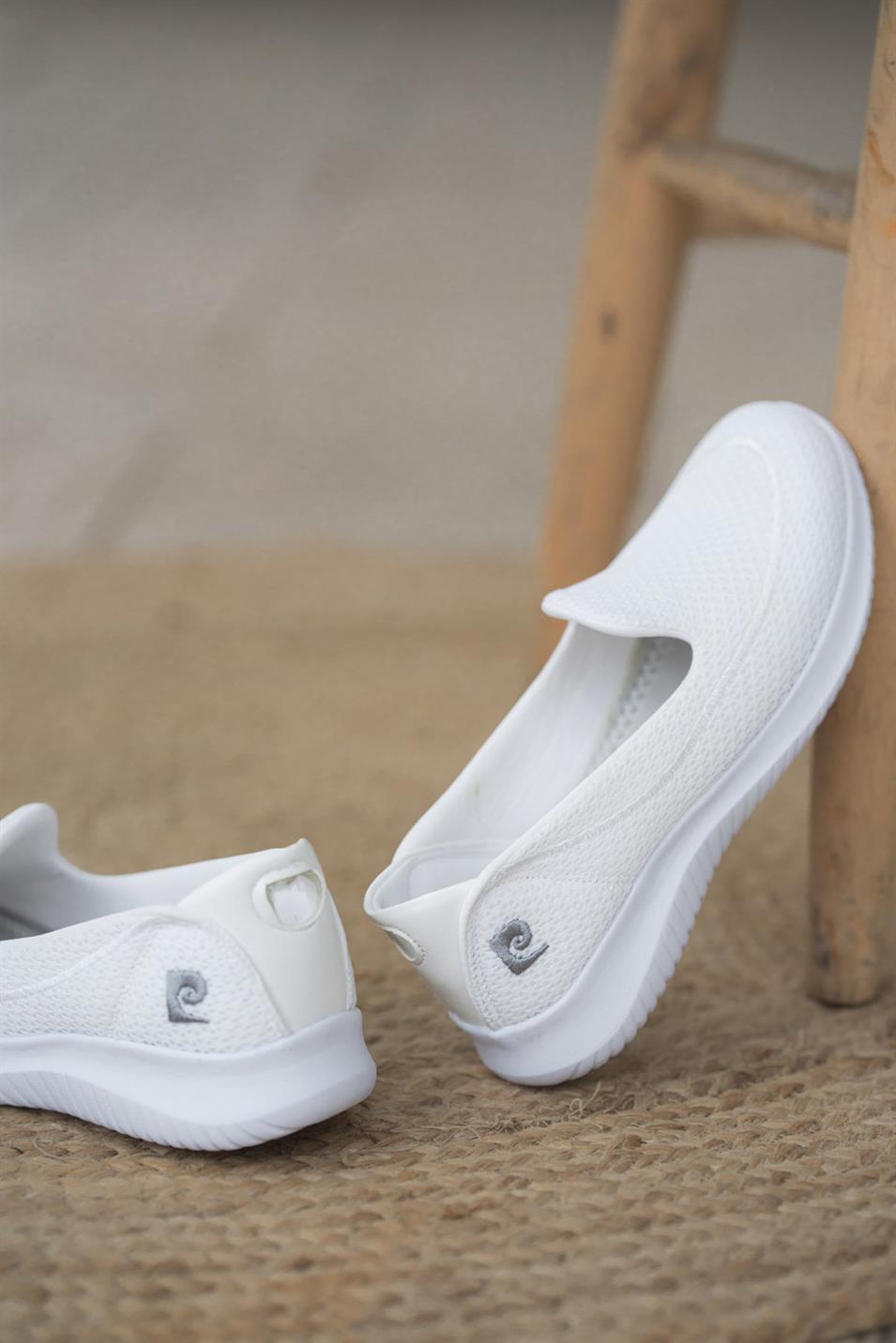 Pierre Cardin PC-30168-3409 Kadın Spor Ayakkabı Beyaz