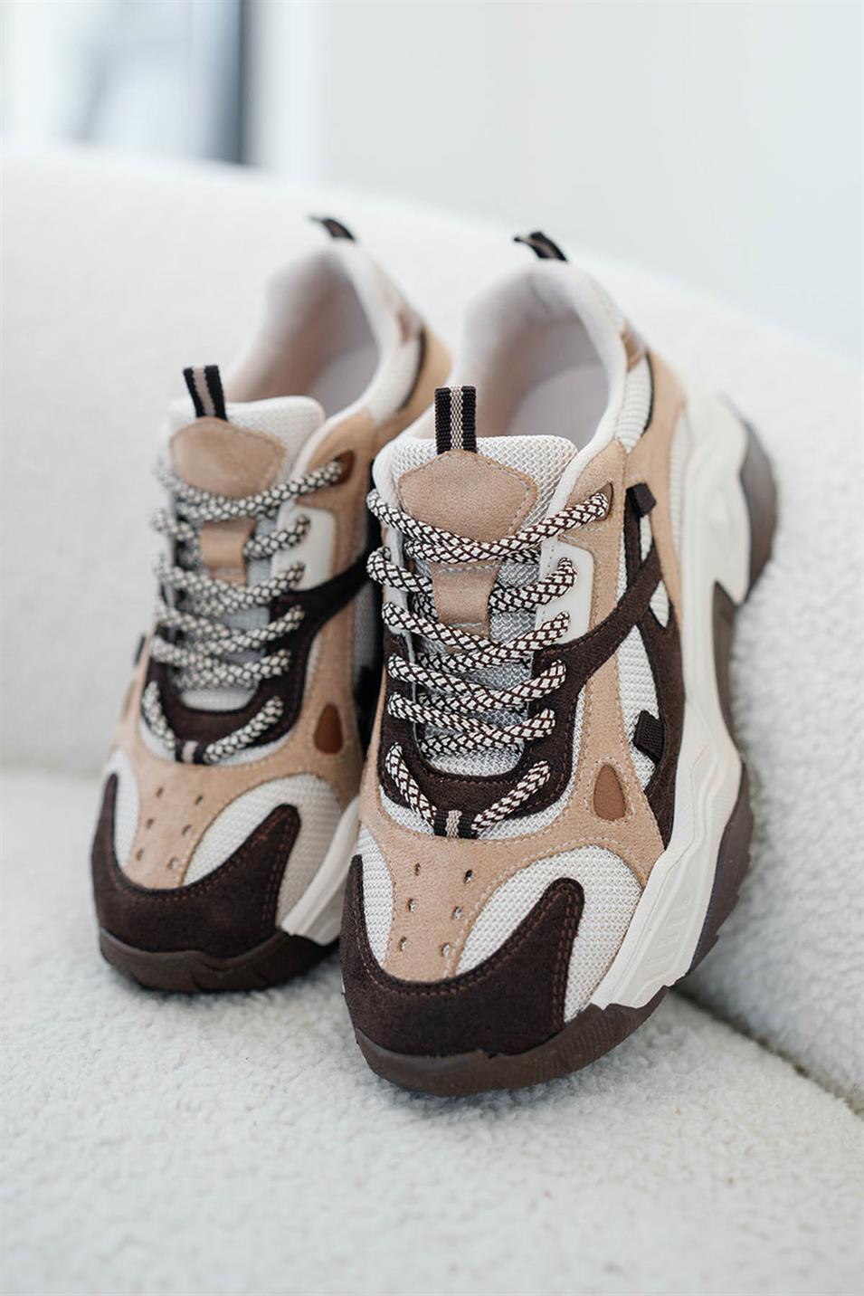 Tona Kadın Kalın Tabanlı Bağcıklı Sneakers Kahve