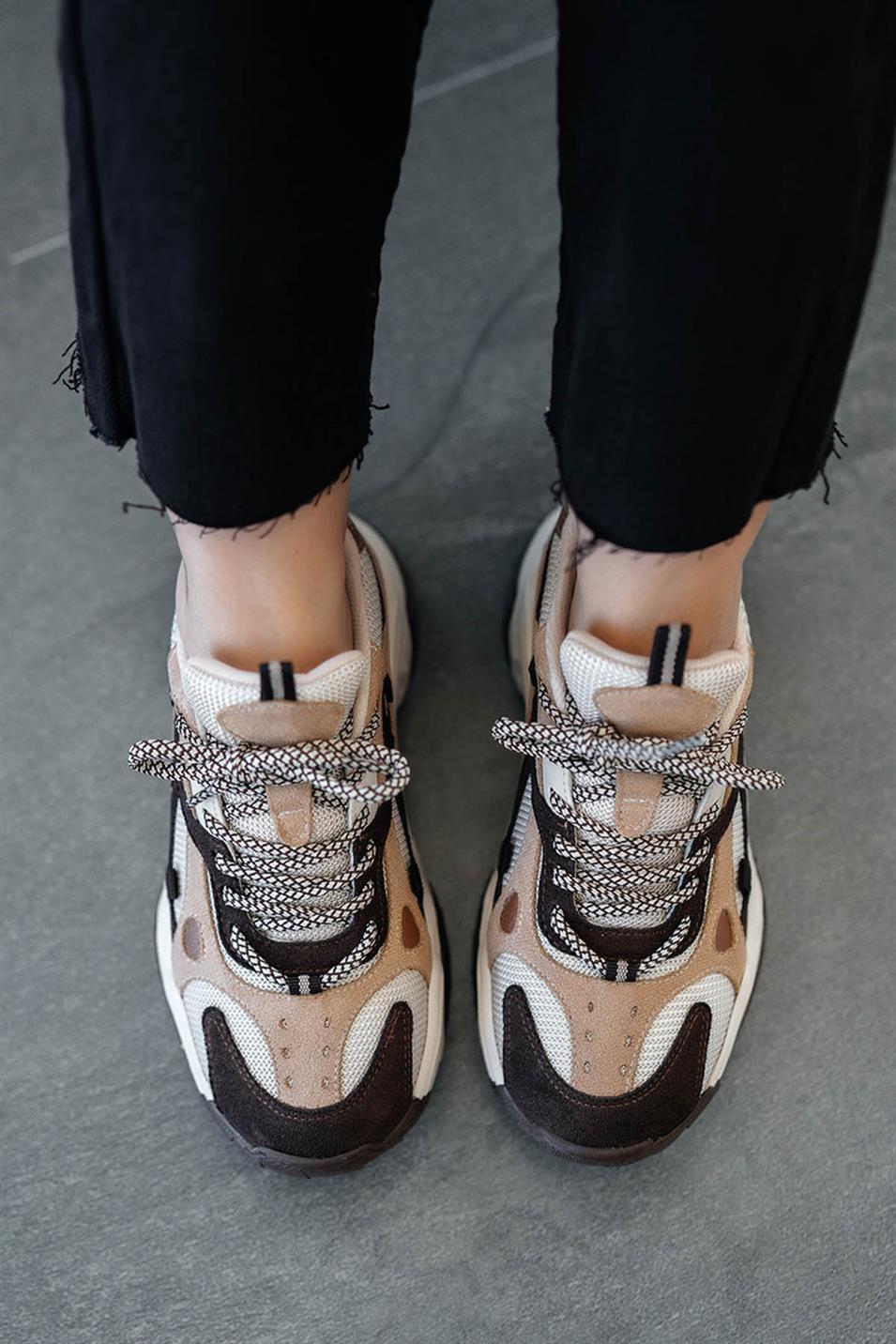 Tona Kadın Kalın Tabanlı Bağcıklı Sneakers Kahve
