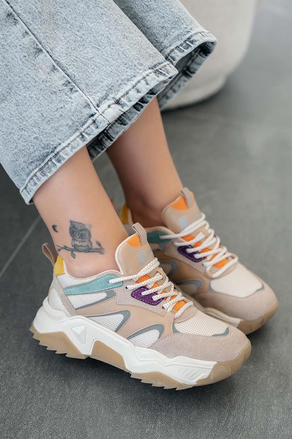 Warri Kadın Kalın Tabanlı Süet Snekaers Bej