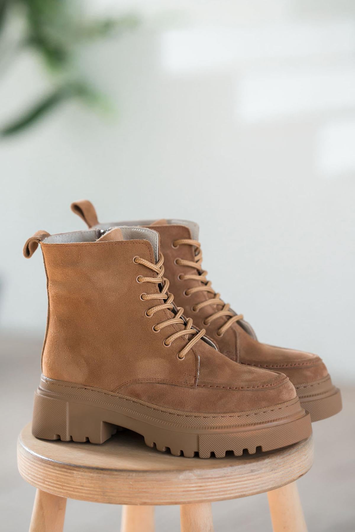 Patrick Kadın Hakiki Deri Süet Postal Camel