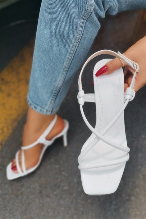 Jenny Kadın Deri İnce Bantlı İnce Topuklu Ayakkabı Beyaz