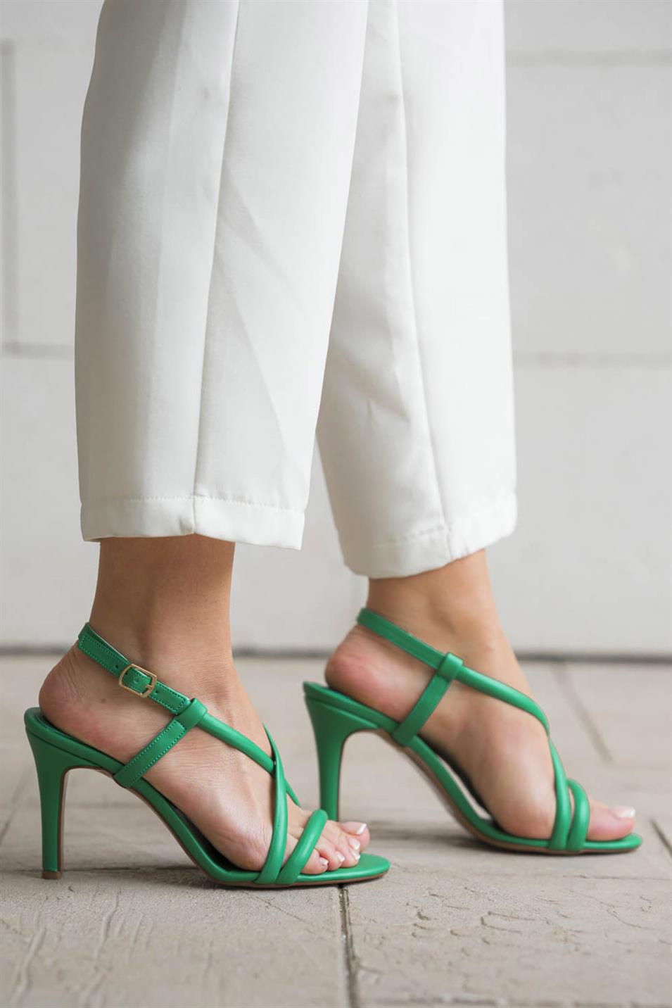 Limos İnce Bantlı Kadın Topuklu Deri Ayakkabı Çimen Yeşili