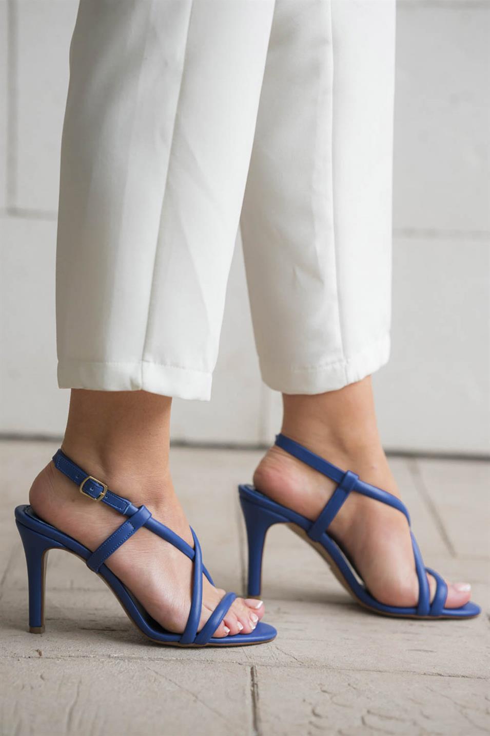 Limos İnce Bantlı Kadın Topuklu Deri Ayakkabı Saks Mavi