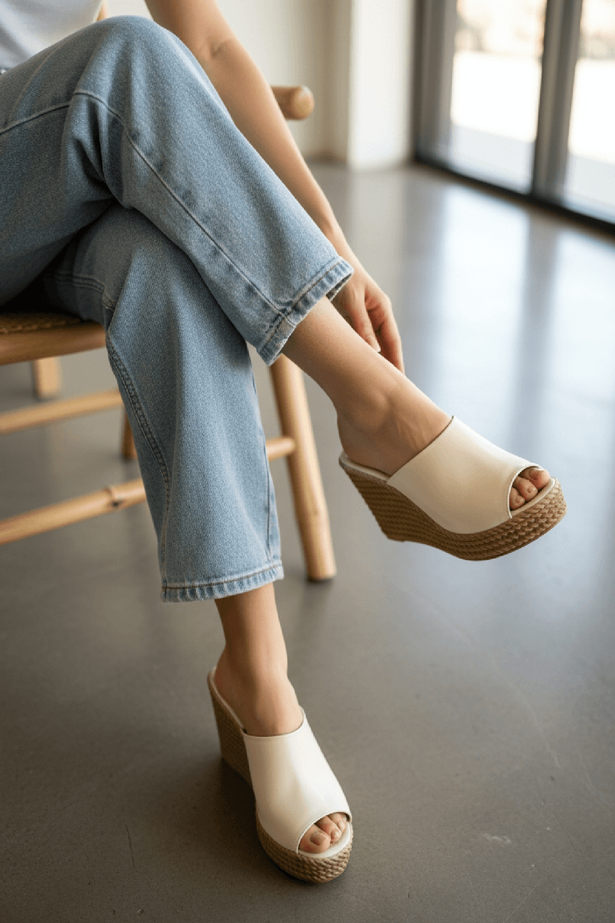 Rabeka Bej Dolgu Topuklu ( 10 cm Topuk. 3 cm Platform) Günlük Kullanım Terlik