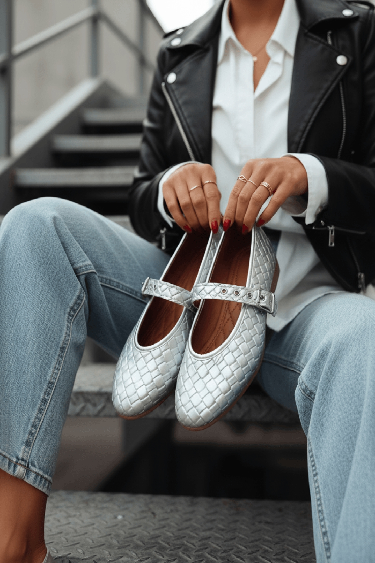Stap Örgülü Gümüş ( 2 cm) Oval Burunlu Günlük Kullanım Babet