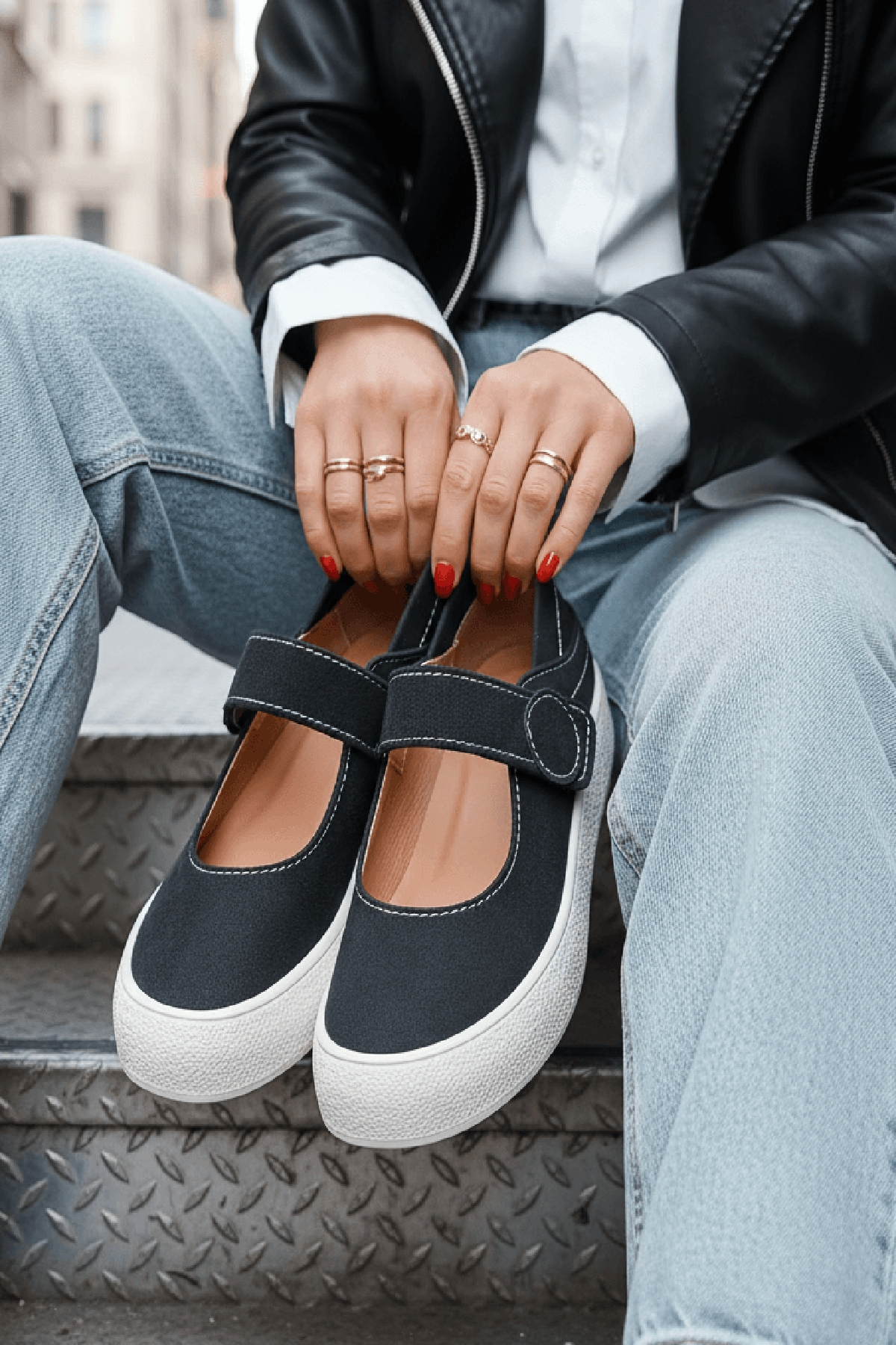 Varius Siyah Süet ( 3 cm Topuklu ) Yuvarlak Burunlu  Detaylı Loafer Ayakkabı