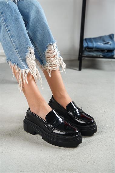 Alvina Siyah Rugan Günlük Kullanım Loafer Kadın Ayakkabı