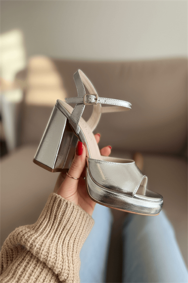 Bello Gümüş ( 9 Cm Topuk ) Platform Topuklu Günlük Ayakkabı