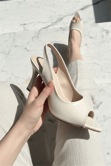 Dohana Bej Kırışık Rugan (8 cm) Sivri Burun Topuklu Ayakkabı