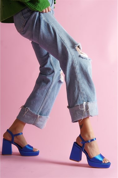 Fell Saks Mavi Saten Platform Topuklu Günlük Ayakkabı