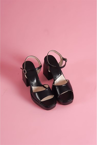 Fell Siyah Cilt Saten Platform Topuklu Günlük Ayakkabı