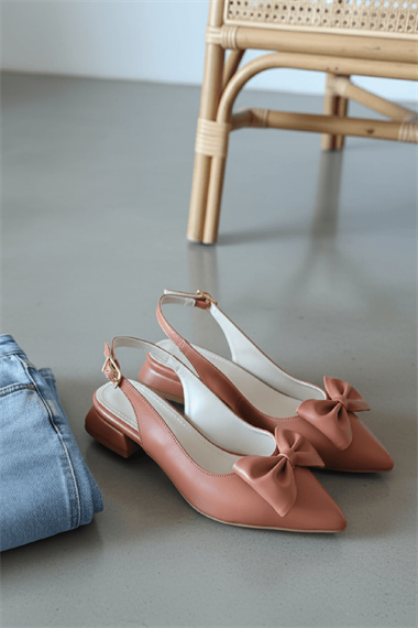 İlef Fiyonklu Taba ( 3 cm Topuklu ) Sivri Burun Topuklu Ayakkabı