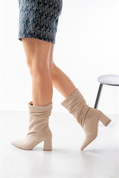 Madame Bej SÜet Büzgülü Sivri Buruni (8 cm Topuk Boyu) Günlük Kullanım Bot