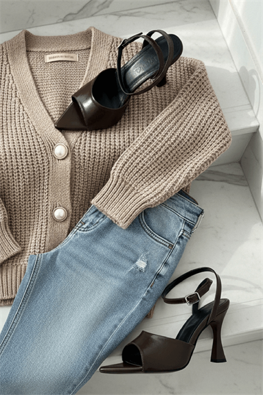 Perilla Kahverengi Kırışık Rugan (8 cm) Sivri Burun Topuklu Ayakkabı