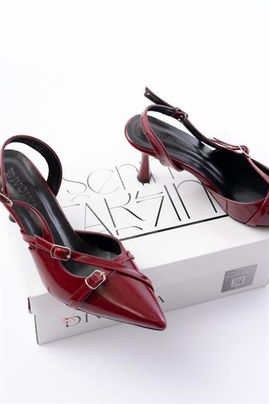 Pony Bordo Rugan ( 8 CM TOPUKLU ) Sivri Burun Kapalı Tokalı Arkası Açık Stiletto Ayakkabı
