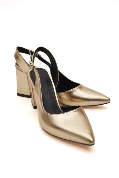Sahra Gold Kırışık Topuklu Günlük Kullanım Ayakkabı