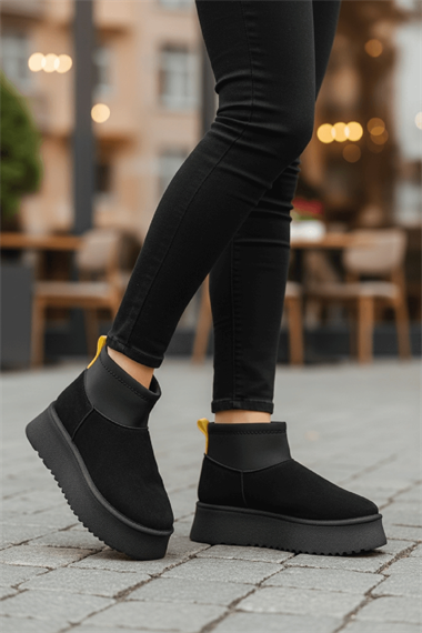 Slavia Siyah (4.5 CM) İçi Kürklü Streçli Günlük Kullanım Bot