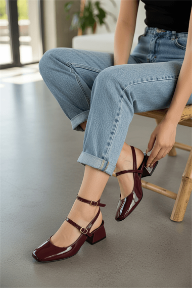 Tinya Bordo Rugan Küt Burun Topuklu Günlük Ayakkabı