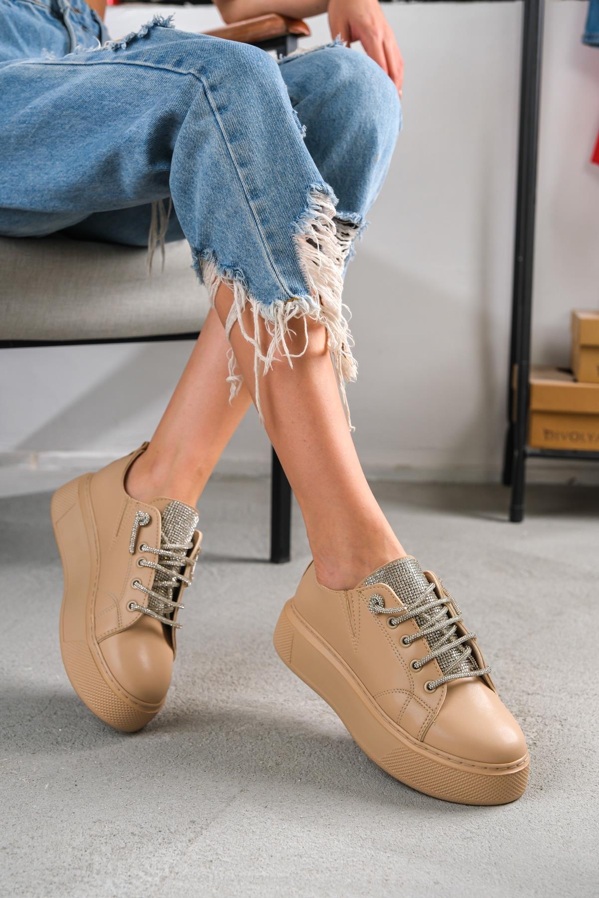 Kendal Nude Gümüş Taşlı Günlük Kullanım Spor Ayakkabı