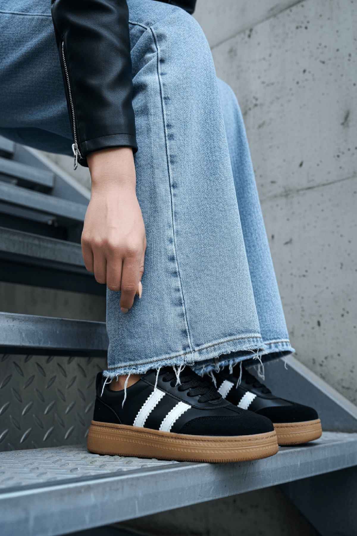 Samba Siyah Süet Yanları Çizgili Spor Ayakkabı Sneaker