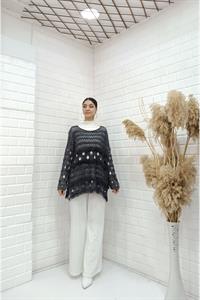 Kadın Bisiklet Yaka Etekleri Püskül Detaylı Delikli Bluz