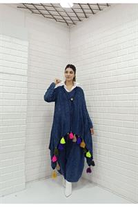 Kadın Etekleri Püskül Detaylı Tek Düğmeli Hırka