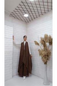 Kadın Etekleri ve Boyunu İp Detaylı Yelek