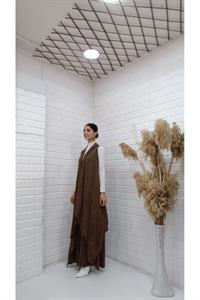 Kadın Etekleri ve Boyunu İp Detaylı Yelek