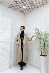 Kadın Kapüşonlu Asimetrik Kesim Cepli Kap Ceket