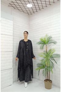 Kadın Kapüşonlu Önü Düğmeli Etekleri ve Kolları Dantel Detaylı Püsküllü Hırka