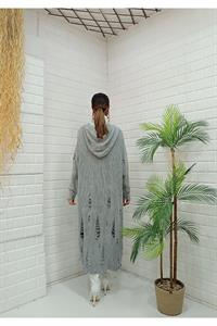 Kadın Kapüşonlu Önü Düğmeli Yırtık Detaylı Ceket Hırka